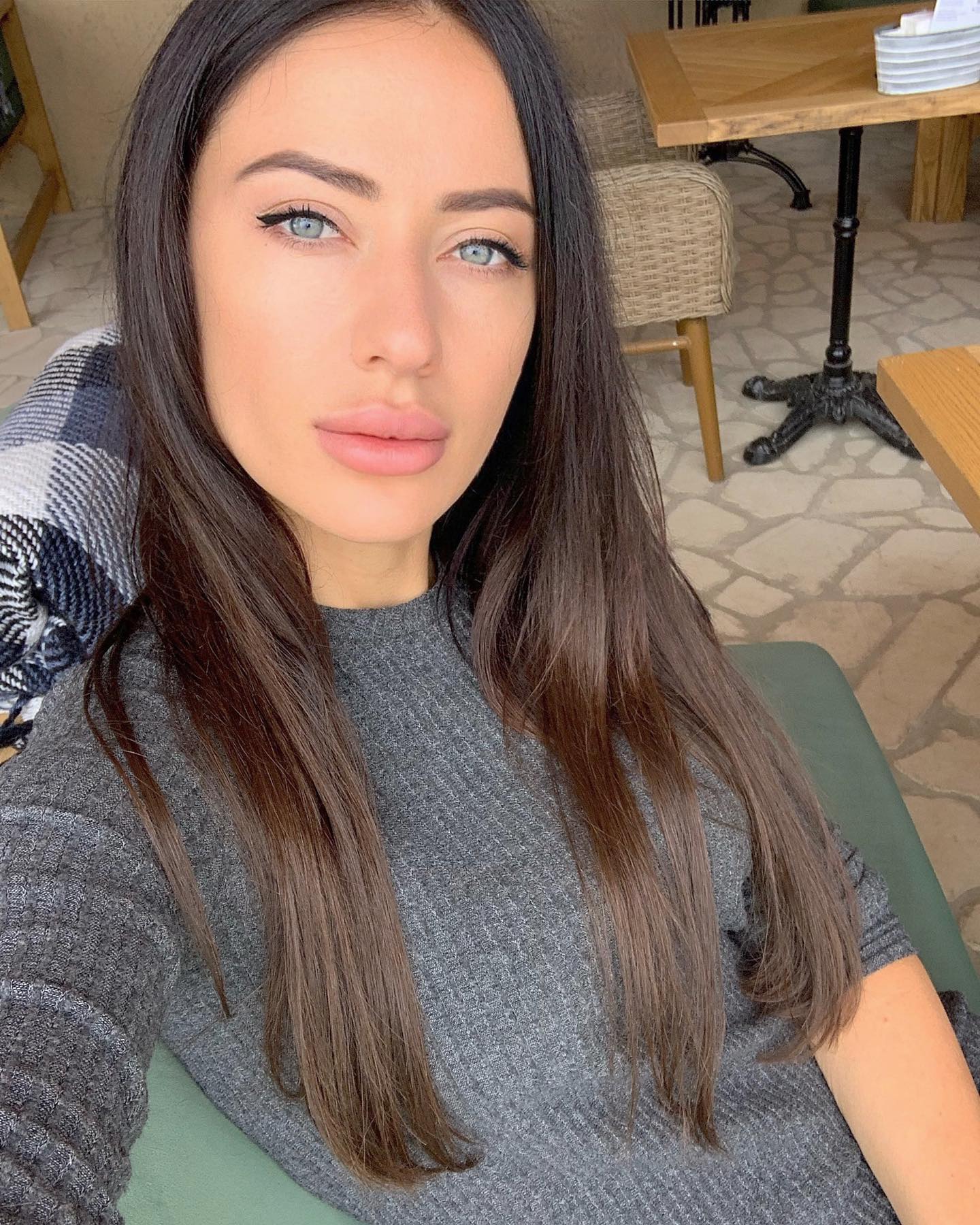 София - элитная эскорт модель в Москве и Дубае с шенгеном