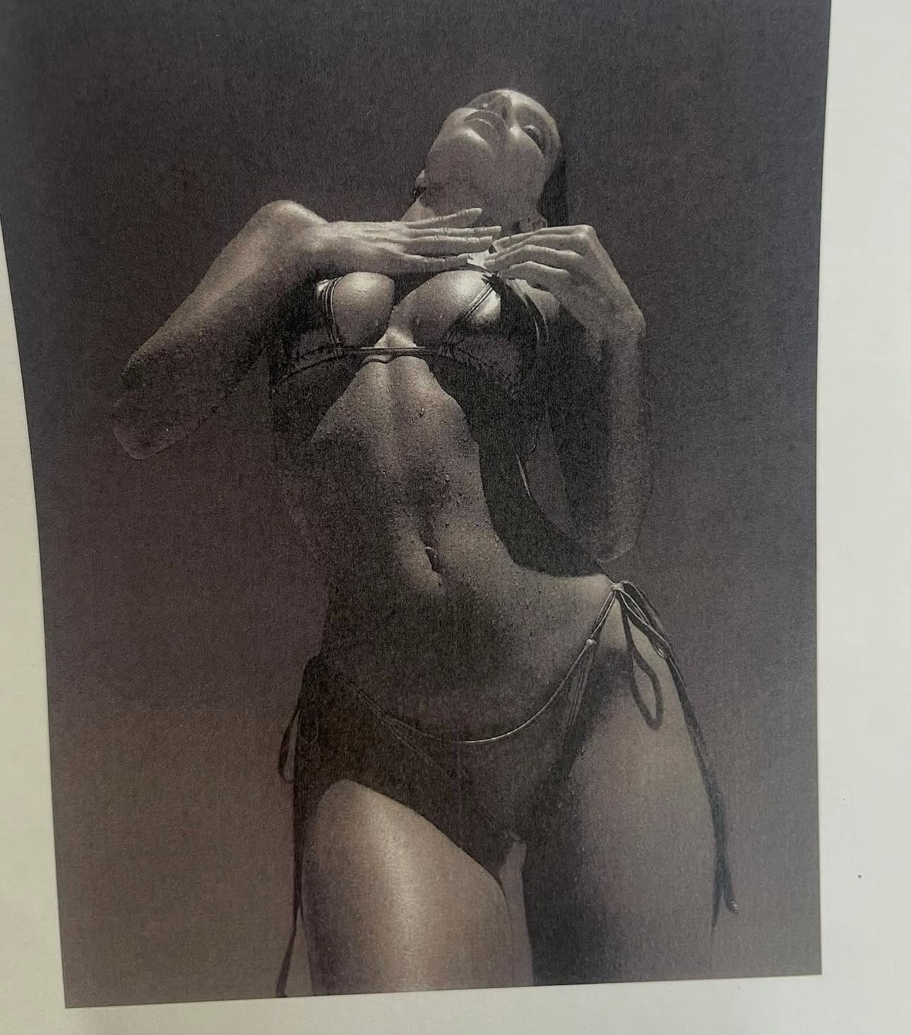 Виолетта Вакарчук - элитная спутница для мероприятий в Европе