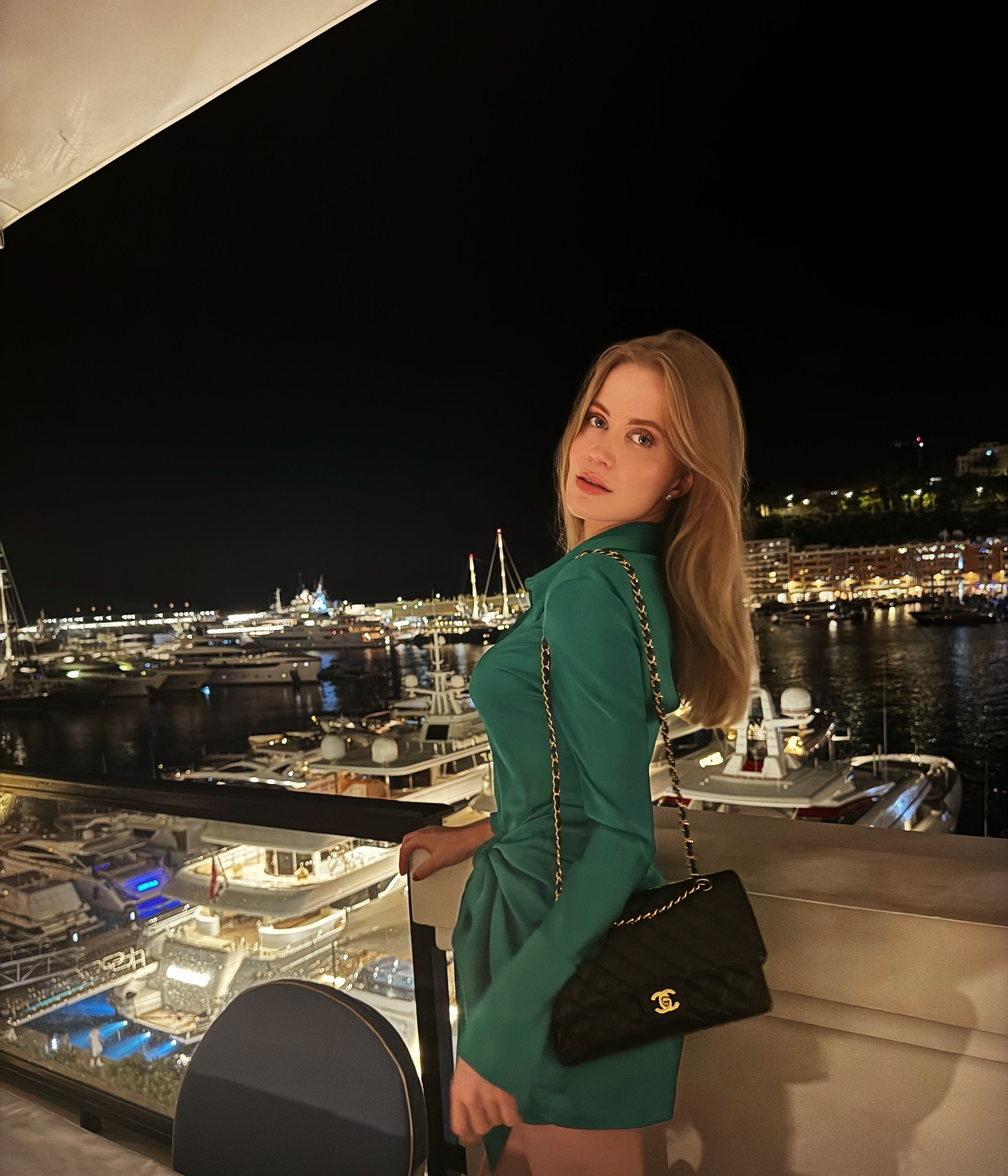 Ангелина Робингуд - элитная спутница для вечерних мероприятий