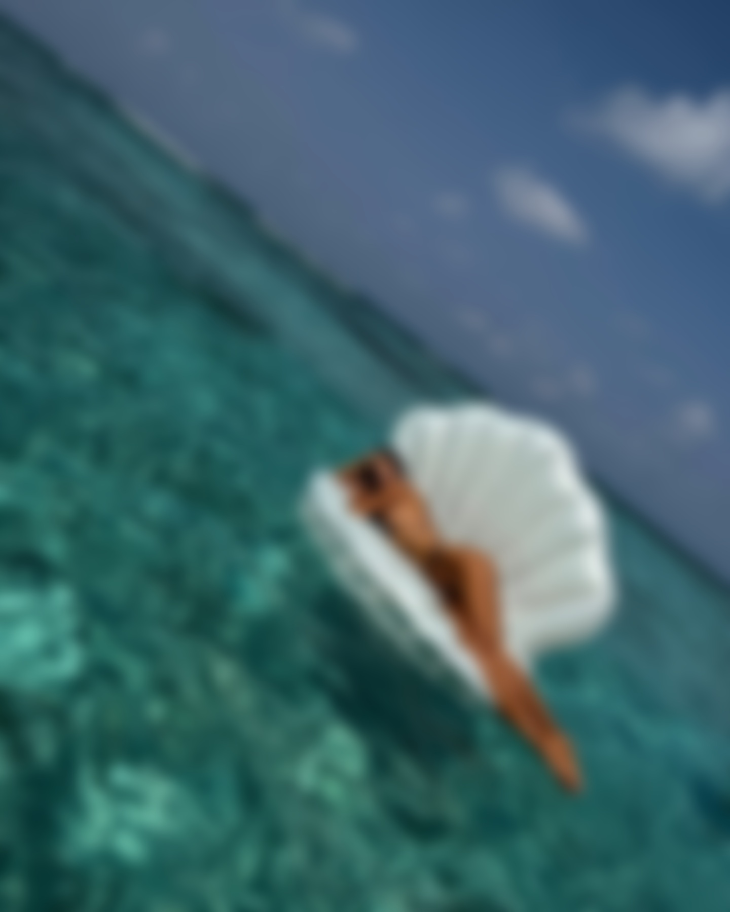 Эксклюзивная эскорт модель Карина Benzemaa - глобальный уровень сопровождения Москва-Дубай